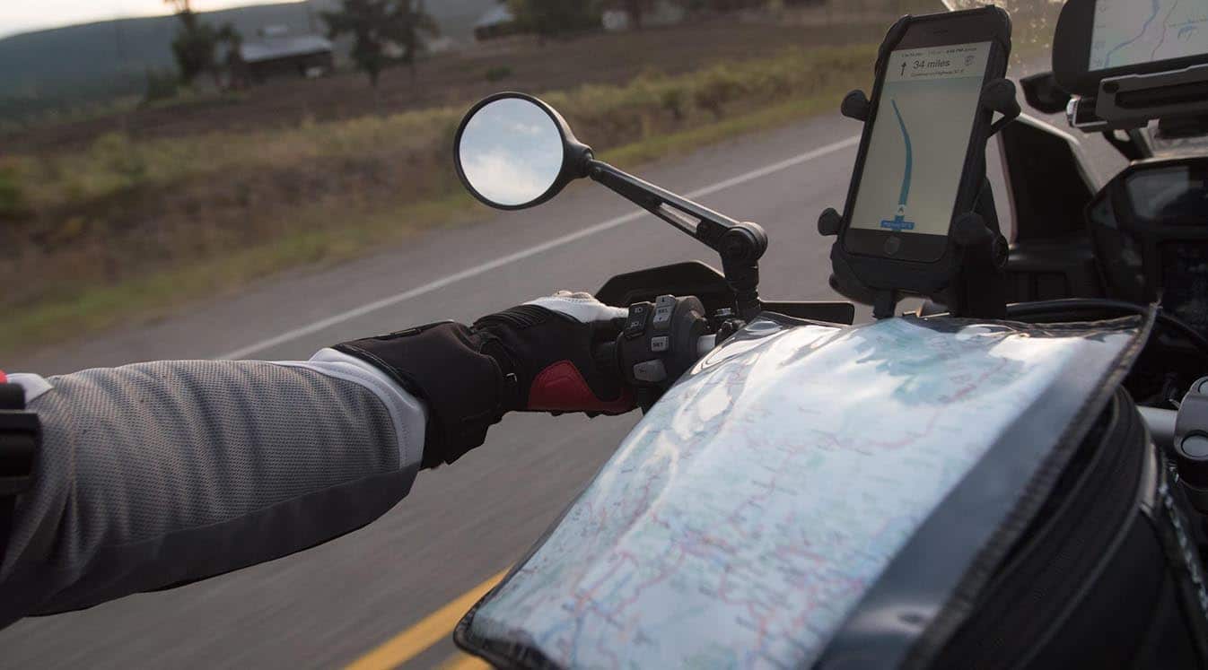 motorcycle using phone gps